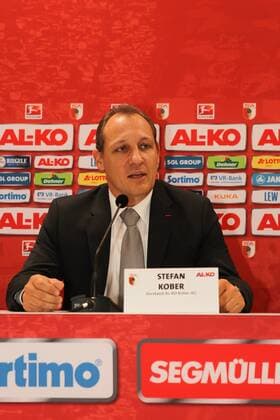 Vertragsverlängerung vom Hauptsponsor AL-KO bis 2015 Stefan KOBER (Vorstand AL-KO)