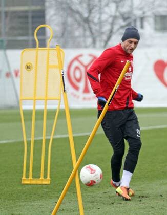 24.01.2013, xsvx, 1.Bundesliga, 1.FSV Mainz 05 Training, v.l. Marcel Risse (FSV Mainz 05), Freisteller
