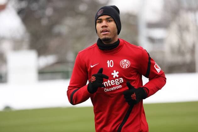 ERIC MAXIM CHOUPO- MOTING TRAINING MAINZ 05 MAINZ
