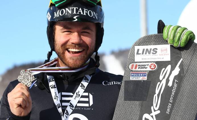 SNOWBOARD - FIS WM Stoneham, SBX, Herren STONEHAM,KANADA,26.JAN.13 - SNOWBOARD - FIS Weltmeisterschaften Stoneham, Boarder Cross, Snowboardcross, Herren, Siegerehrung. Bild zeigt Markus Schairer (AUT). Keywords: Medaille. 