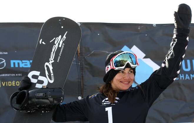SNOWBOARD - FIS WM Stoneham, SBX, Damen STONEHAM,KANADA,26.JAN.13 - SNOWBOARD - FIS Weltmeisterschaften Stoneham, Boarder Cross, Snowboardcross, Damen, Siegerehrung. Bild zeigt Maelle Ricker (CAN). 