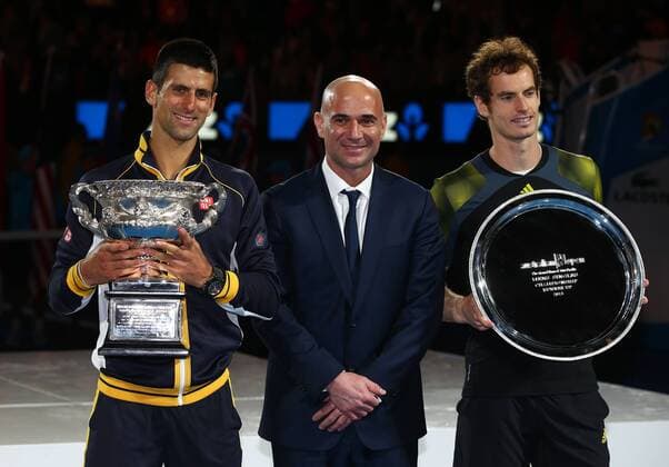 Australian Open 2013, Melbourne Park,ITF Grand Slam Tennis Tournament,Herren Endspiel,Finale, Siegerehrung,L-R.Novak Djokovic (SRB),Andre Agassi und Finalist Andy Murray (GBR)