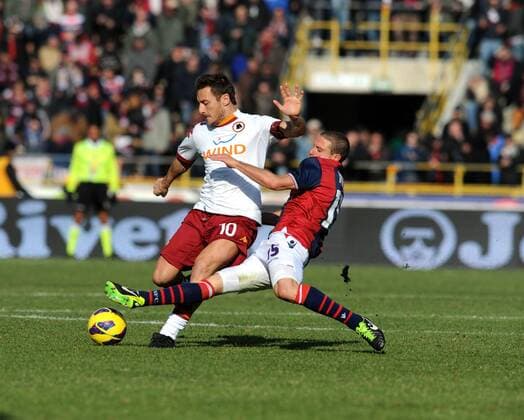 Football - soccer: Serie A, FC Bologna - AS Rom, Diego Perez - Francesco Totti - xHOCHxZWEIx xItalyxPhotoxPressx 