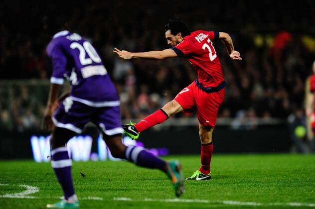 Javier PASTORE (psg) FOOTBALL : Toulouse vs PSG - 23 eme journee de Ligue1 - 01 02 2013 ThierryBreton Panoramic 