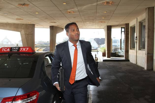 Assistent coach Patrick Kluivert Arrival Dutch team Arrival Dutch team 2013 xVIxJaapxHoekxIVx 1372566