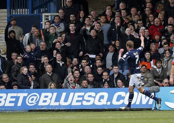 Luton s fans dish out abuse to Millwall s Rob Hulse after he scores ..Luton Town v Millwall - FA Cup 5th Round - Kenilworth Road, Luton- 16 02 13 - Picture David Klein Sportimage EDITORIAL USE ONLY. No use with unauthorised audio, video, data, fixture lists, club league logos or live services. Online in-match use limited to 120 images, no video emulation. No use in betting, games or single club league player publications.