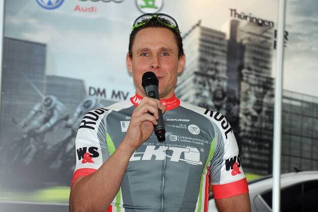 Altmeister Robert BARTKO (Potsdam) im Interview - Event: Teampräsentation - LKT Team Brandenburg 2013 - Location: Autohaus Liebsch in Lübben - Brandenburg - Deutschland - Europa - Datum: 16.02.2013