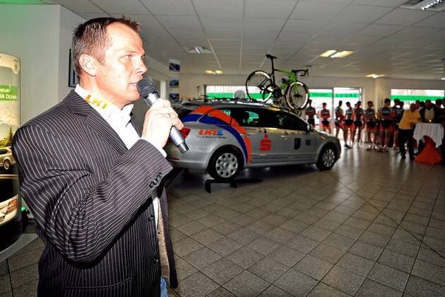 Der sportliche Leiter Frank Augustin im Interview - Event: Teampräsentation - LKT Team Brandenburg 2013 - Location: Autohaus Liebsch in Lübben - Brandenburg - Deutschland - Europa - Datum: 16.02.2013