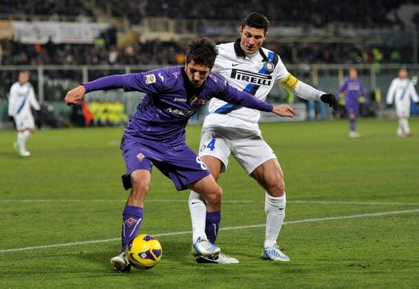 IPP20130217 Football - soccer: Serie A, AC Florenz (Fiorentina) - Inter Mailand, Stevan Jovetic, Javier Zanetti xHOCHxZWEIx xItalyxPhotoxPressx 