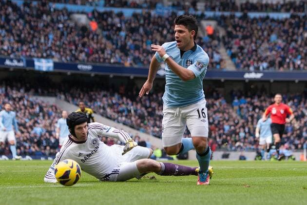 Football - 2012 2013 Premier League - Manchester City vs. Chelsea Sergio Kun Aguero of Manchester City rounds Petr Cech of Chelsea but fails to score at the Etihad Stadium 