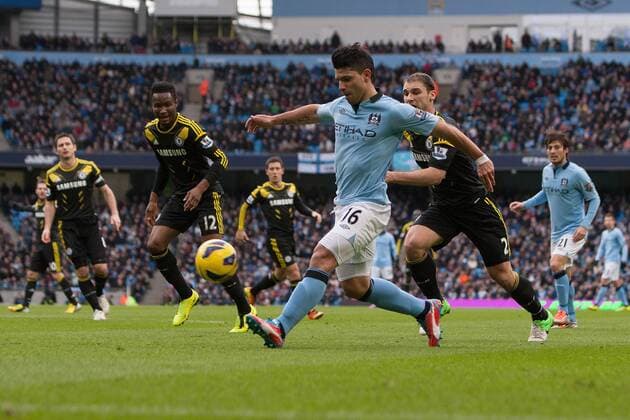 Football - 2012 2013 Premier League - Manchester City vs. Chelsea Sergio Kun Aguero of Manchester City gets in behind the Chelsea defence but fails to score at the Etihad Stadium 