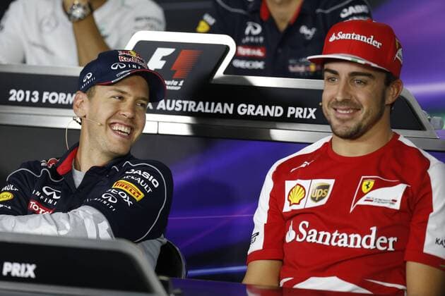 Motorsports: FIA Formula One World Championship 2013, Grand Prix of Australia, 1 Sebastian Vettel (GER, Infiniti Red Bull Racing), 3 Fernando Alonso (ESP, Scuderia Ferrari), xHOCHxZWEIx