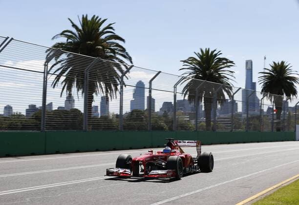 Motorsports: FIA Formula One World Championship 2013, Grand Prix of Australia, 3 Fernando Alonso (ESP, Scuderia Ferrari), xHOCHxZWEIx