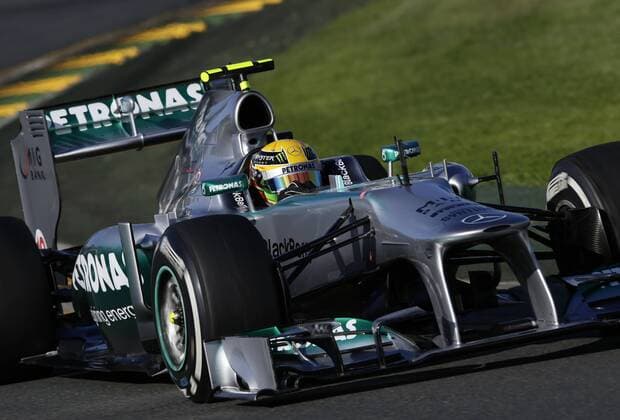 Motorsports: FIA Formula One World Championship 2013, Grand Prix of Australia, 10 Lewis Hamilton (GBR, Mercedes AMG Petronas F1 Team), xHOCHxZWEIx