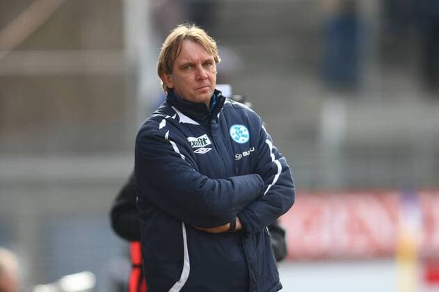 Fußball, Trainerhistorie, Stuttgarter Kickers Trainer Gerd Dais (Stuttgart), Stuttgarter Kickers - Kickers Offenbach, 3. Fussball Bundesliga 2012 2013, 16.03.2013 EP_Roskaritz