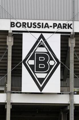 Vereinslogo Borussia Moenchengladbach und Borussia Park Schriftzug