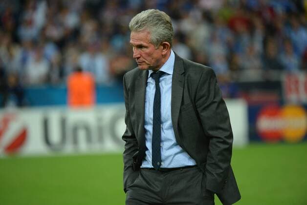 19.05.2012, UEFA Champions League, FC Bayern Muenchen - FC Chelsea London v.l. Trainer Josef Jupp Heynckes (FC Bayern München) enttaeuscht, enttaeuscht schauend, dissapointed