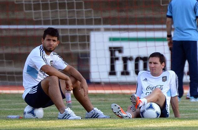 13.08.2012, Training Argentinien Fussball Nationalmanschaft, v.l. Sergio Kun Aguero, Lionel Messi FOTO: Jan Huebner