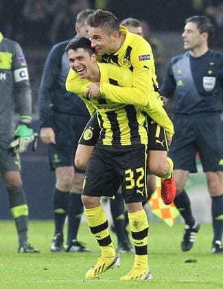 04.12.2012, UEFA Champions League, Borussia Dortmund - Manchester City v.l. Leonardo Bittencourt (Borussia Dortmund), Moritz Leitner (Borussia Dortmund)
