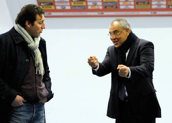 12.12.2010, 1.Bundesliga, FSV Mainz 05 - FC Schalke 04 v.l. Marc Wilmots, Trainer Felix Magath (FC Schalke 04) Nur fuer redaktionelle Verwendun