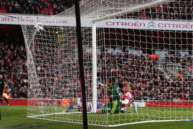 Football - 2012 2013 Premier League - Arsenal FC London - Reading FC; Reading s Hal Robson-Kanu scores his team s only goal at the Emirates Stadium 