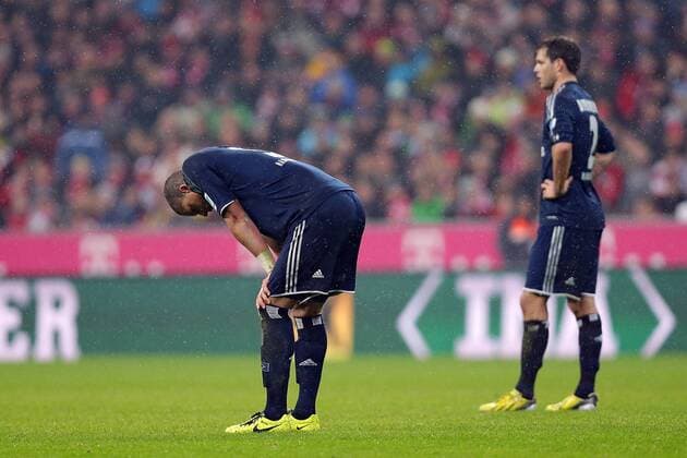 30.03.2013, xovx, 1.Bundesliga, Bayern München - Hamburger SV, v.l. Jeffrey Bruma (Hamburger SV), Dennis Diekmeier (Hamburger SV), enttäuscht, enttäuscht schauend, dissapointed, Freisteller.
