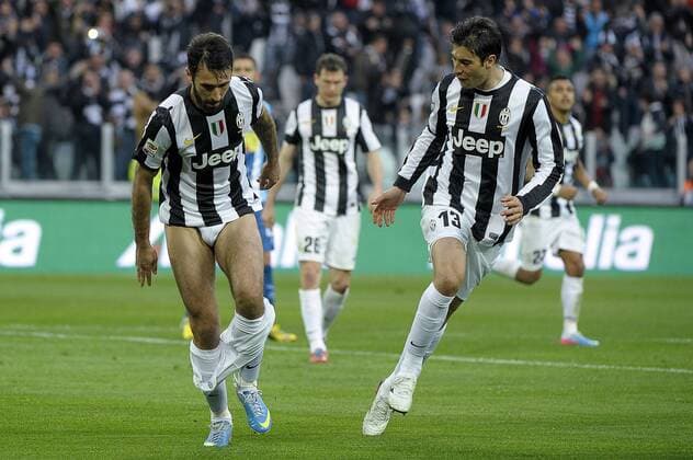 Esultanza , goal celebration , Mirko Vucinic Juventus.Torino 6 04 2013 Juventus Stadium.Football Calcio Serie A 2012 13. Juventus vs Pescara. federicoxtardito