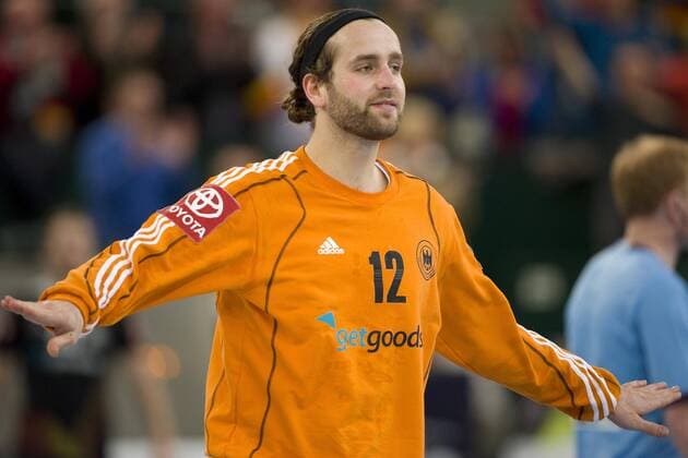 Torwart Silvio HEINEVETTER (GER) freut sich ueber den Sieg, Handball, Laenderspiel, Deutschland (GER) - Tschechien (CZE) EM-Qualifikation 28:23, am 07.04.2013 in Halle (Westf.) Deutschland.