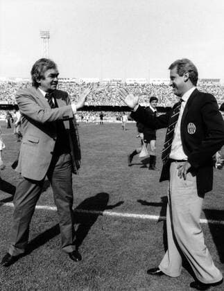 Die Trainer Ernst Happel (Hamburger SV, li.) und Giovanni Trapattoni (Juventus Turin)
