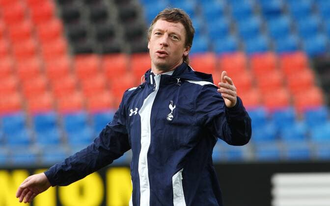 10.04.2013 St Jakob Park Basel , SCHWEIZ , Saison 2012 2013 Herren Fussball UEFA Europa League . Abschlusstraining Tottenham , Assistent Steffen Freund (Tottenham Hotspur FC ) 