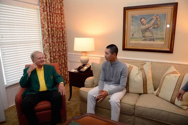 (130411) -- AUGUSTA, April 10, 2013 (Xinhua) -- Masters champion Jack Nicklaus (L) talks with Guan Tianlang of China during Practice Round 3 for the 2013 Masters, at the Augusta National Golf Club in Augusta, Georgia, the United States, on April 10, 2013. (Xinhua Rusty Jarrett Augusta National) (zf) U.S.-AUGUSTA-2013 MASTERS-CHINA-GUAN TIANLANG 