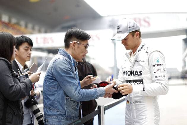 Motorsports: FIA Formula One World Championship 2013, Grand Prix of China, 9 Nico Rosberg (GER, Mercedes AMG Petronas F1 Team), xHOCHxZWEIx