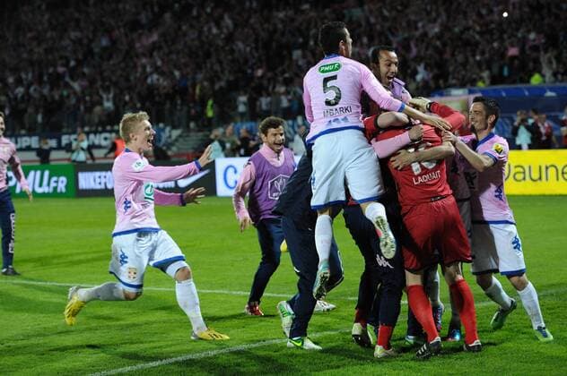 Bertrand Laquais (etg) FOOTBALL : Evian Thonon Gaillard vs Paris Saint Germain - 1 4 de finale Coupe de France - 17 04 2013 FredericChambert Panoramic 