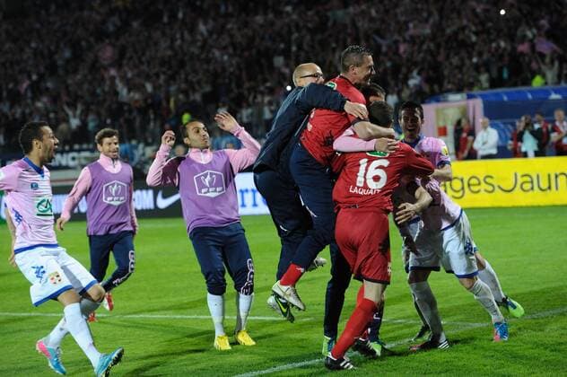 Bertrand Laquais (etg) FOOTBALL : Evian Thonon Gaillard vs Paris Saint Germain - 1 4 de finale Coupe de France - 17 04 2013 FredericChambert Panoramic 