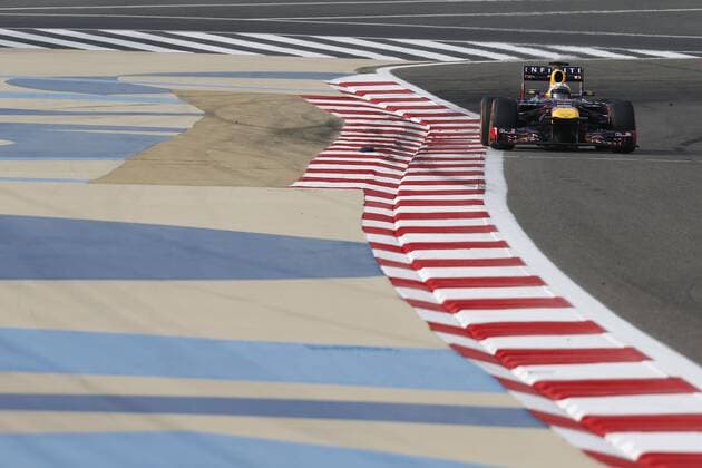 Motorsports: FIA Formula One World Championship 2013, Grand Prix of Bahrain, 1 Sebastian Vettel (GER, Infiniti Red Bull Racing), xHOCHxZWEIx