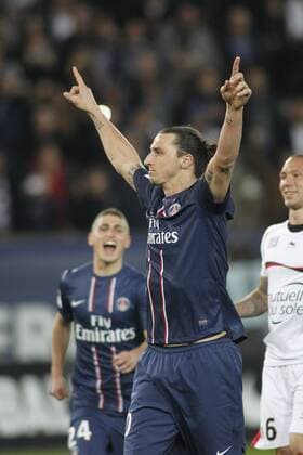 But de Zlatan Ibrahimovic (PSG) - Marco Verratti (PSG) Paris St. Germain (PSG) vs OGC Nizza - Ligue 1 - 21 04 2013 MichaelBaucher Panoramic 