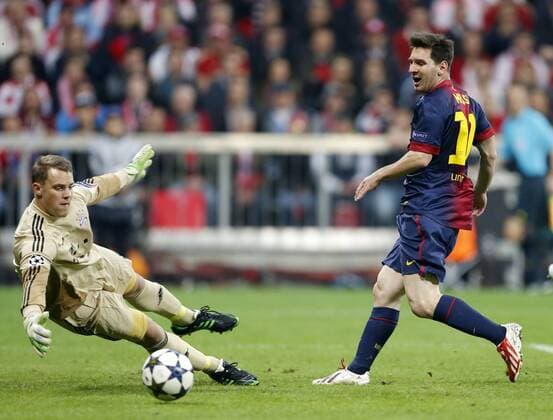 Munich s Manuel Neuer watches Barcelona s Lionel Messi s shot goes wide..Bayern Munich v Barcelona - Champions League, Semi Final 1st Leg- Allianz Arena, Munich- 23 04 13 - Picture David Klein Sportimage EDITORIAL USE ONLY. No use with unauthorised audio, video, data, fixture lists, club league logos or live services. Online in-match use limited to 120 images, no video emulation. No use in betting, games or single club league player publications.