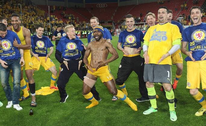 v.l. Norman Theuerkauf (Eintracht Braunschweig), Pierre Merkel (Eintracht Braunschweig), Jonas Erwig-Drüppel (BS), Marc Pfitzner (Eintracht Braunschweig), Domi Kumbela (Eintracht Braunschweig), Orhan Ademi (Eintracht Braunschweig), Björn Klufft (BS), Marjan Petkovic (Eintracht Braunschweig) FC Ingolstadt 04 vs. Eintracht Braunschweig