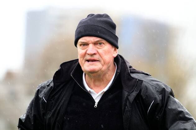 Fußball, Trainerhistorie, SSV Ulm 1846 Trainer Paul SAUTER (Ulm) ist verärgert EP_Weiss