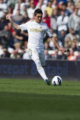 Football - 2012 2013 Premier League - Swansea City vs. Manchester City ben davies. 
