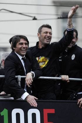 Juventus Turin ist Meister: Antonio Conte-Massimo Carrera 