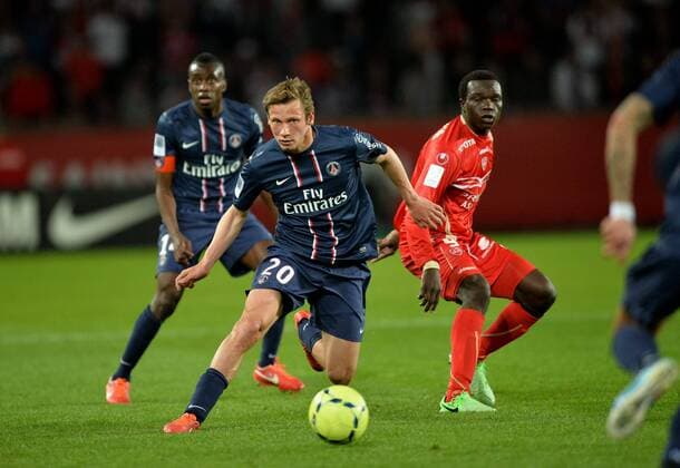 Clement Chantome (psg) - Vincent Aboubakar (val) FOOTBALL : Paris St Germain PSG vs Valenciennes FC: - Ligue 1 - 05 05 2013 AnthonyBIBARDFEP 