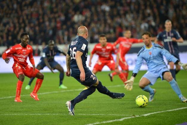 Christophe Jallet (psg) FOOTBALL : Paris St Germain PSG vs Valenciennes FC: - Ligue 1 - 05 05 2013 AnthonyBIBARDFEP 