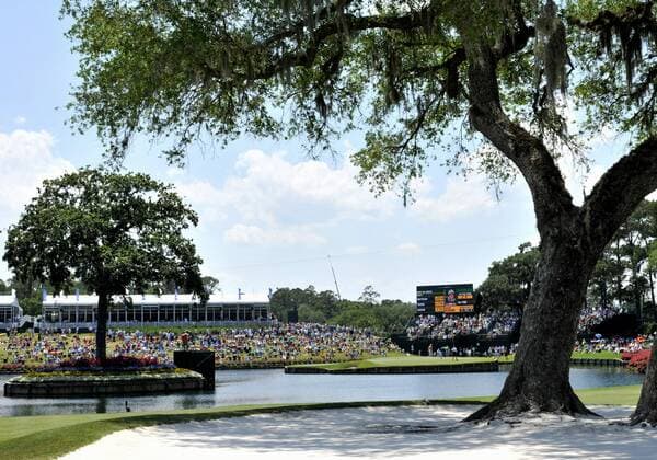 10 May 2013: 17th island hole at TPC Sawgrass in Ponte Vedra Beach, Florida. GOLF: MAY 10 PGA Golf Herren - THE PLAYERS Championship - Second Round Icon1305101102 EDITORIAL USE ONLY
