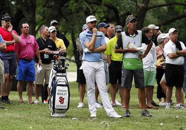 16 MAY 2013: Keegan Bradley surveys his second shot on 18 during the first round of the HP Byron Nelson Championship played at TPC Las Colinas Four Season Resort in Irving, TX. GOLF: MAY 16 PGA Golf Herren - HP Byron Nelson Championship - First Round Icon1305160041 EDITORIAL USE ONLY