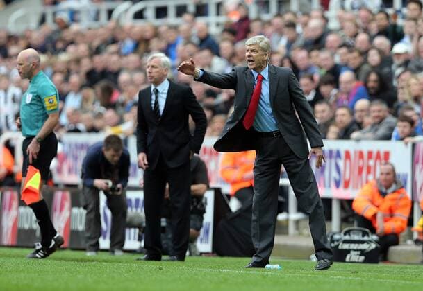 Football - English Premiership - Newcastle v Arsenal Arsene Wenger of Arsenal gestures during the Newcastle v Arsenal, Barclay s Premier League football match at St James Park, Newcastle. Colorsport 19th May 2013