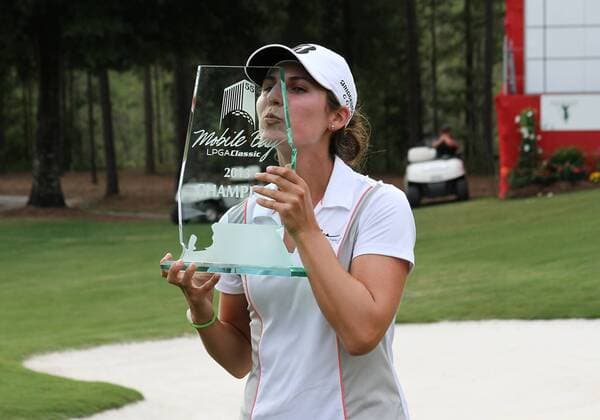 May 19, 2013: Jennifer Johnson of Carlsbad, CA kisses her trophy after winning the Mobile Bay LPGA Golf Damen Classic at Magnolia Grove Golf Course in Mobile, AL. GOLF: MAY 19 LPGA Golf Damen - Mobile Bay LPGA Golf Damen Classic - Final Round Icon135190328 EDITORIAL USE ONLY