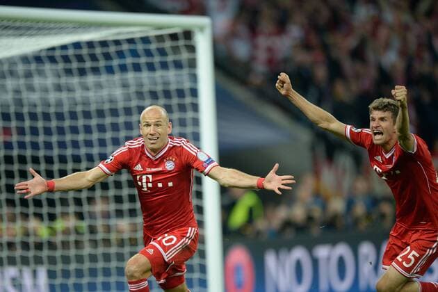Fußball, FC Bayern München, Champions League Sieger 2013 Arjen Robben jubelt nach dem Tor zum 1:2. Jubel, Freude, Emotionen, feiern, lachen, jubelt, freuen, reisst die Arme hoch, faust FC BAYERN MÜNCHEN - BORUSSIA DORTMUND ( 2-1 ) Fussball UEFA Champions League, Finale, im Wembley Stadion London am 25.05.2013 CL Saison 2012 2013, FCB, München, BVB