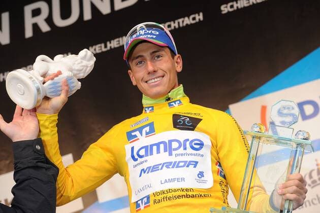 Adriano MALORI ( ITA Lampre - Merida ) gewinnt die Bayern Rundfahrt 2013 - Podium - Siegerehrung - Jubel - Freude - Emotionen - Aktion - quer - Event: Bayern Rundfahrt 2013 - 5.Etappe: Kelheim nach Nürnberg 169.8 km - Location: Nürnberg - Bayern - Deutschland - Europa - Datum: 26.05.2013