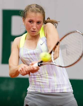 TENNIS - WTA, French Open 2013 PARIS,FRANKREICH,29.MAI.13 - TENNIS - WTA Tennis Damen Tour, Grand Slam, Roland Garros, French Open. Bild zeigt Annika Beck (GER). 